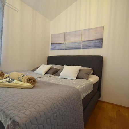 Villa Stella Malinska Eksteriør billede